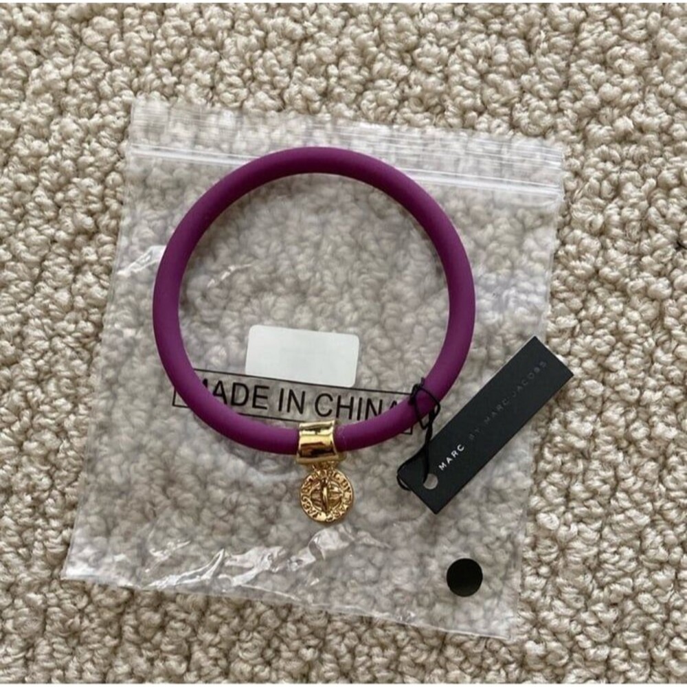 NEW Marc by Marc Jacobs Purple Bracelet with Small Circular Gold Charm NWT